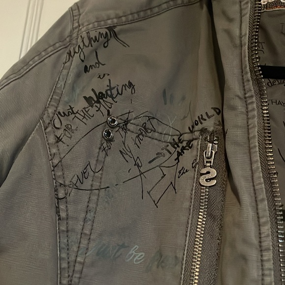 EUC Desigual Men’s Grey Bomber Jacket Sz M/L - Picture 6 of 11